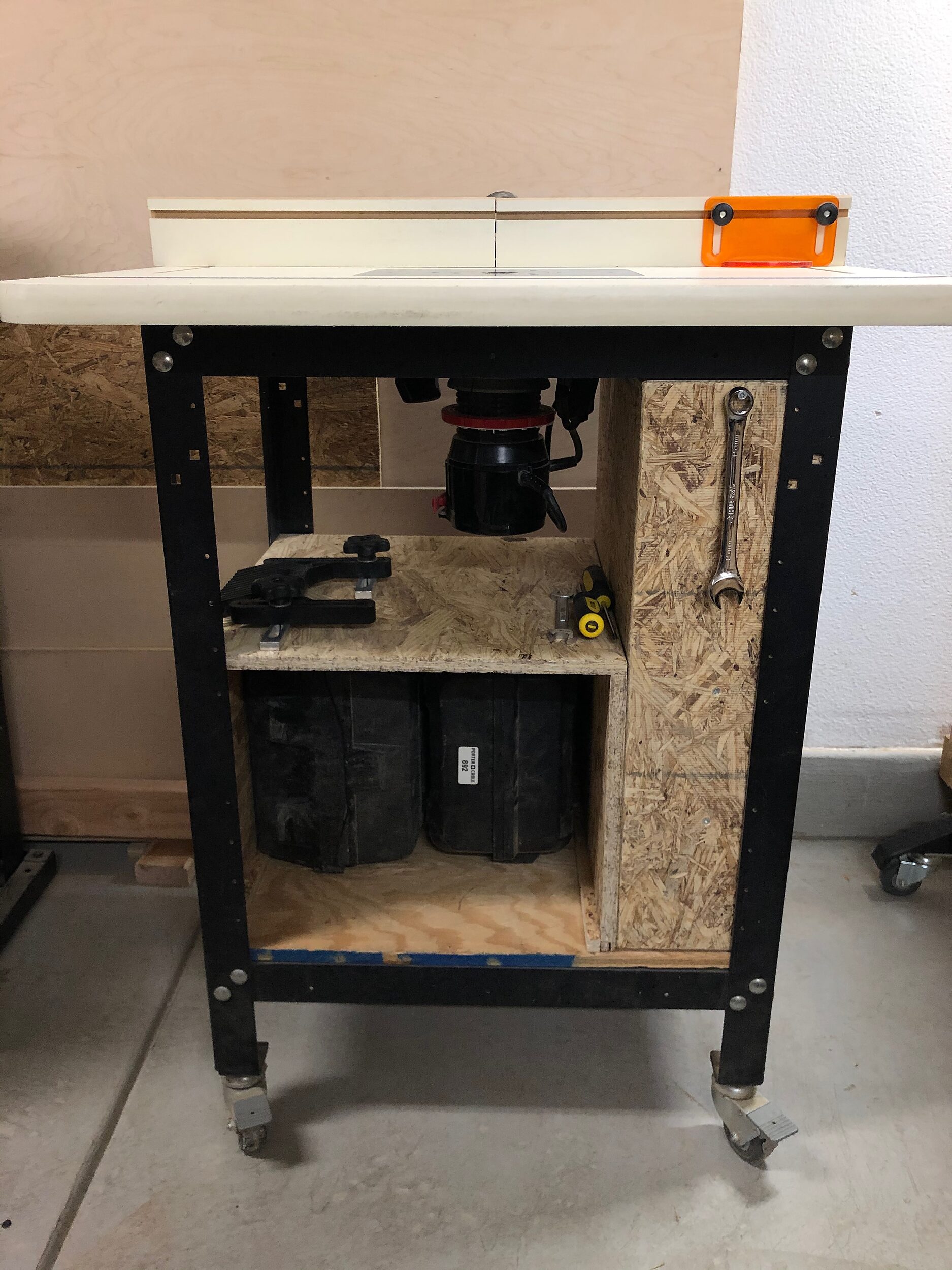Mobile Router Table Cart with Built-In Bit Storage